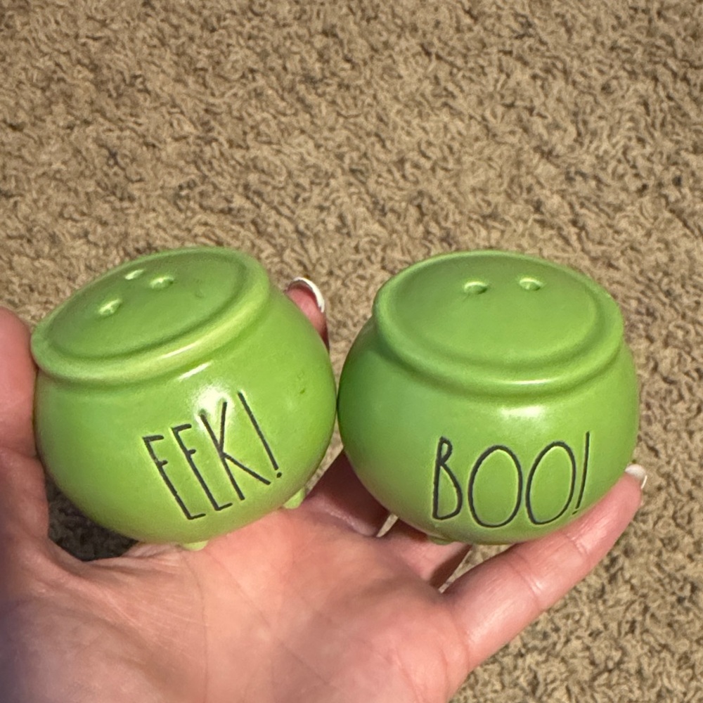 Rae Dunn Green Cauldron Salt and Pepper Shakers